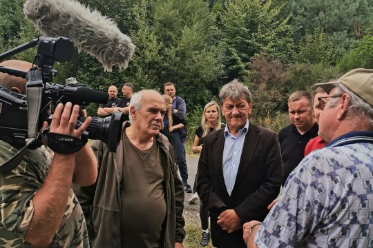 Realizacja filmu „Na powstańczej ścieżce” w Dłużniewicach w ramach cyklu „Było... nie minęło”