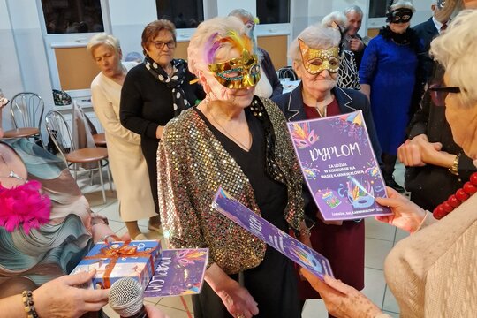 BAL KARNAWAŁOWY SENIORÓW 6
